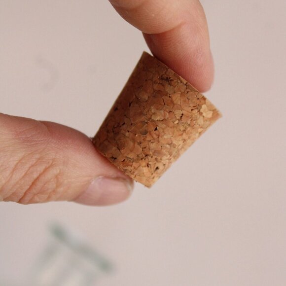 Vintage 1990s Glass Bottle With Cork / 8 Oz Recycled Spanish Glass - Picture 6 of 10